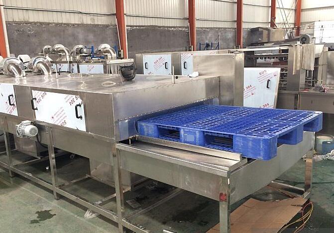 塑料托盤清洗機(jī) 塑料托盤清洗機(jī)